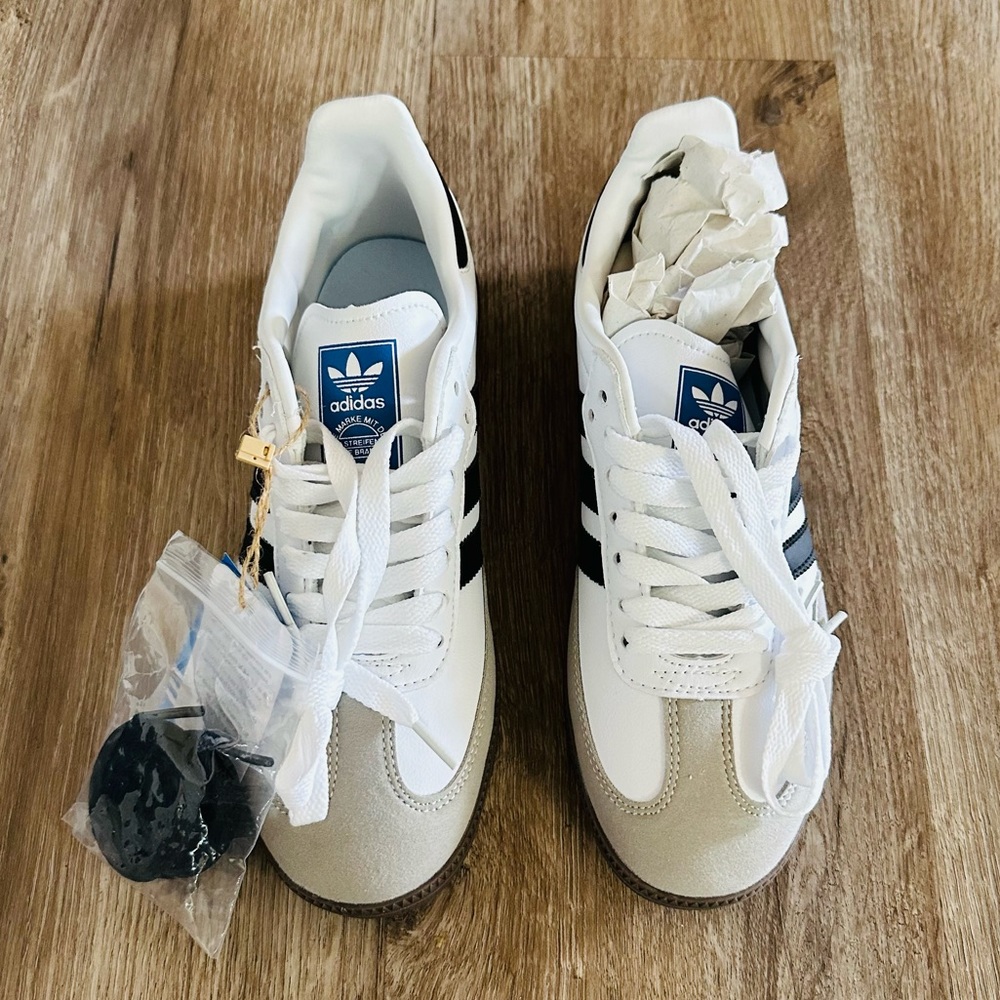 Brand new Adidas Samba 6.5